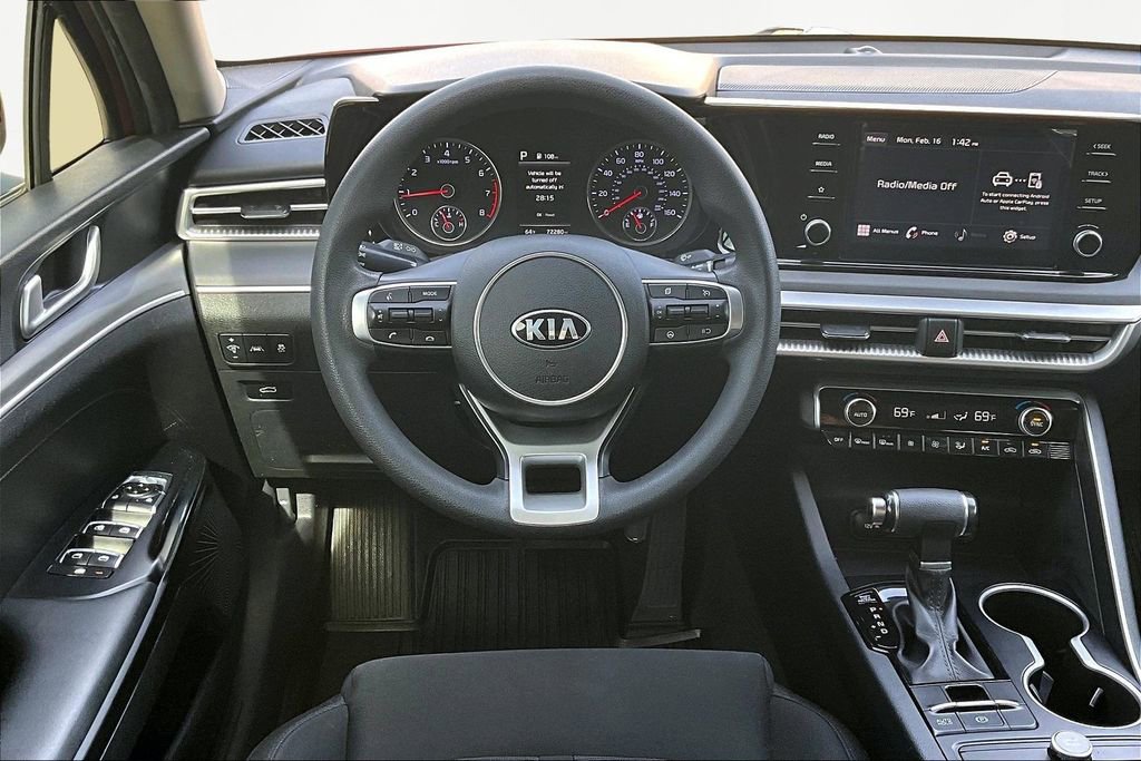 Used 2021 Kia K5 LXS image 5