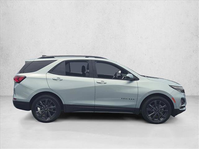 Used 2022 Chevrolet Equinox RS FWD image 4