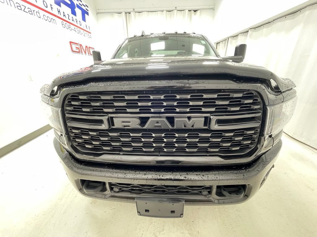 Used 2022 RAM 3500 Big Horn w/ Night Edition AWD/4WD image 2