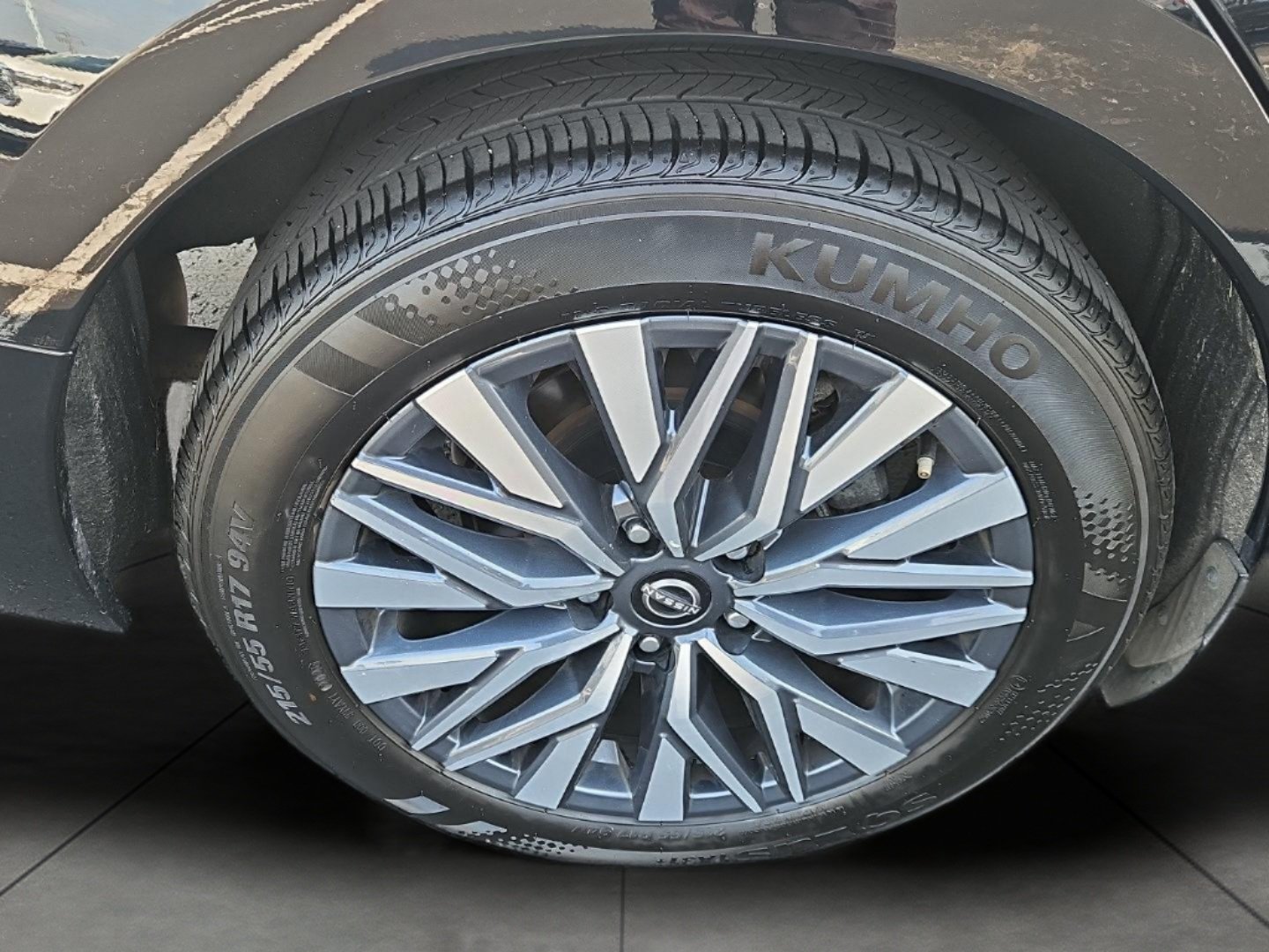 Used 2025 Nissan Altima 2.5 SV FWD image 10