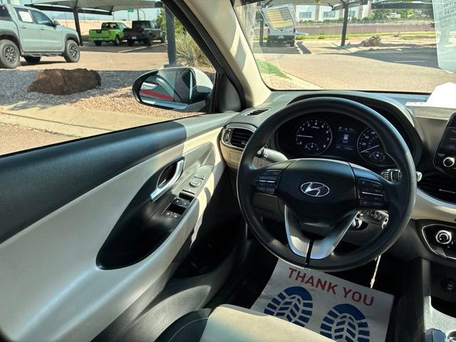 Used 2020 Hyundai Elantra GT FWD image 23