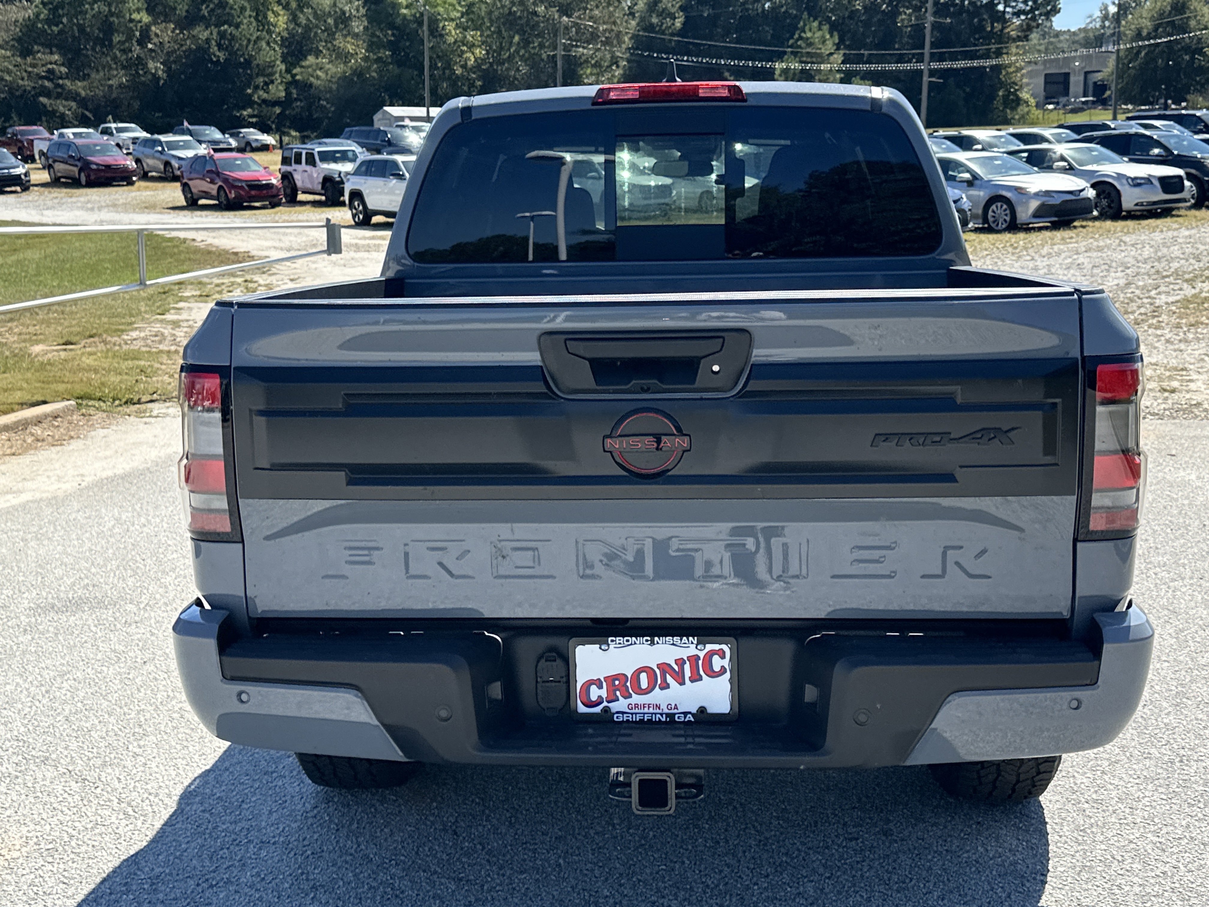 New 2026 Nissan Frontier PRO-4X w/ Pro-4x Convenience Package image 6