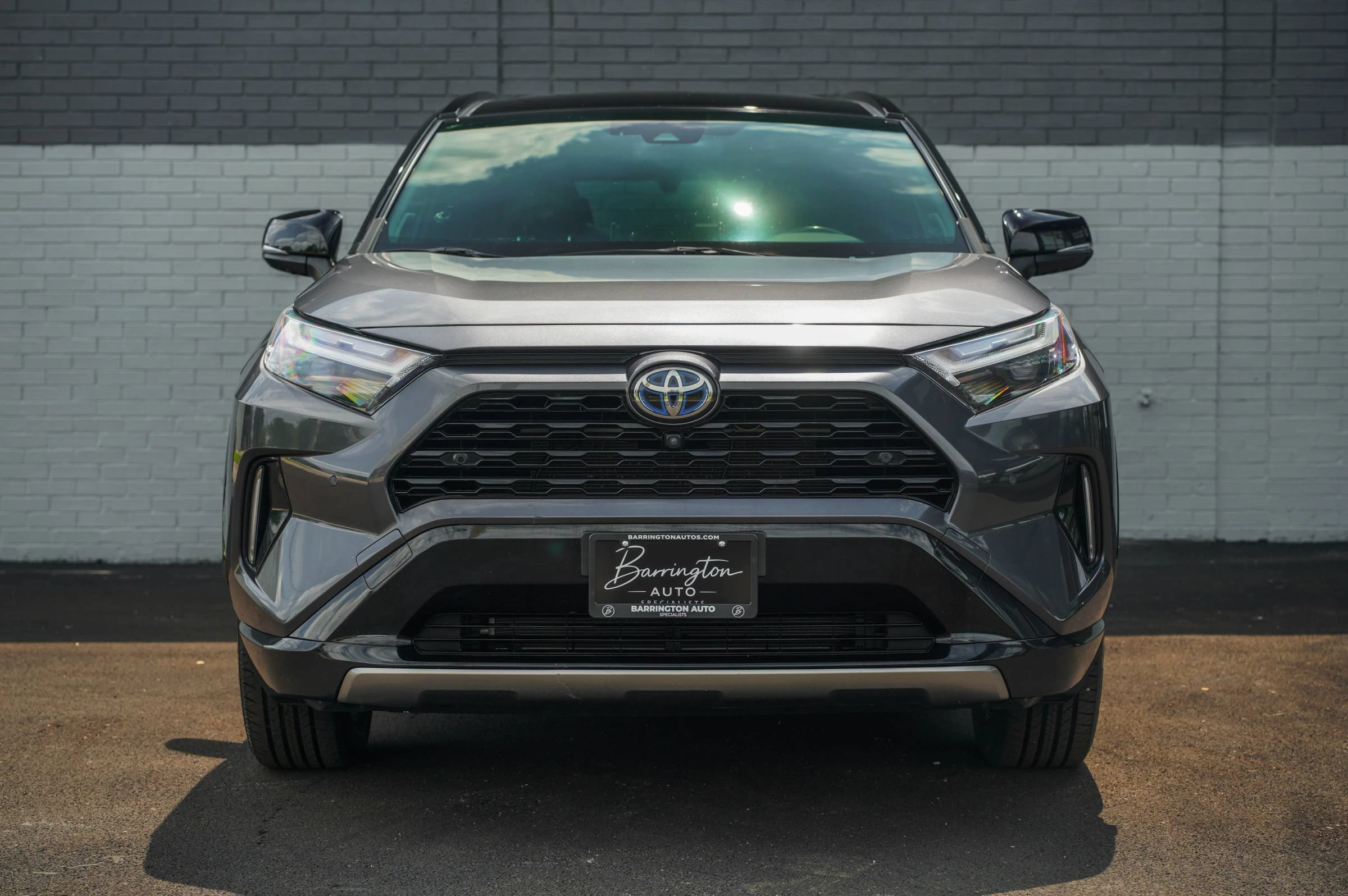 Used 2022 Toyota RAV4 XSE AWD/4WD image 2