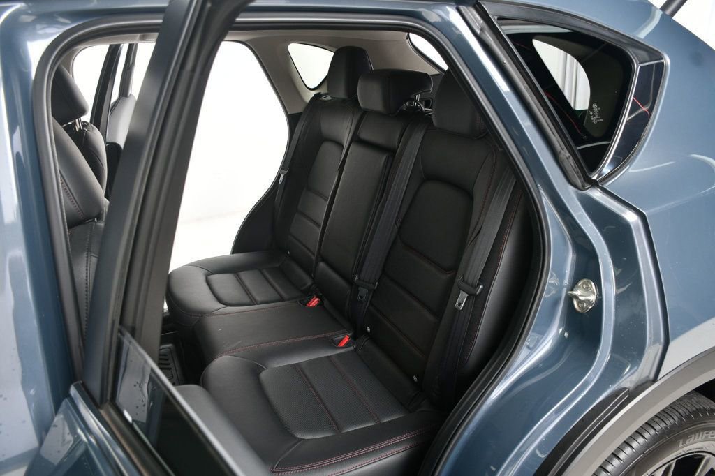 Used 2022 MAZDA CX-5 Carbon Edition image 34