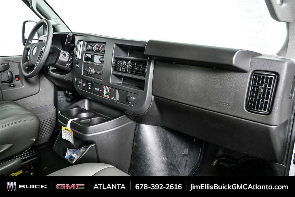 New 2025 GMC Savana 2500 w/ Driver Convenience Package RWD image 18