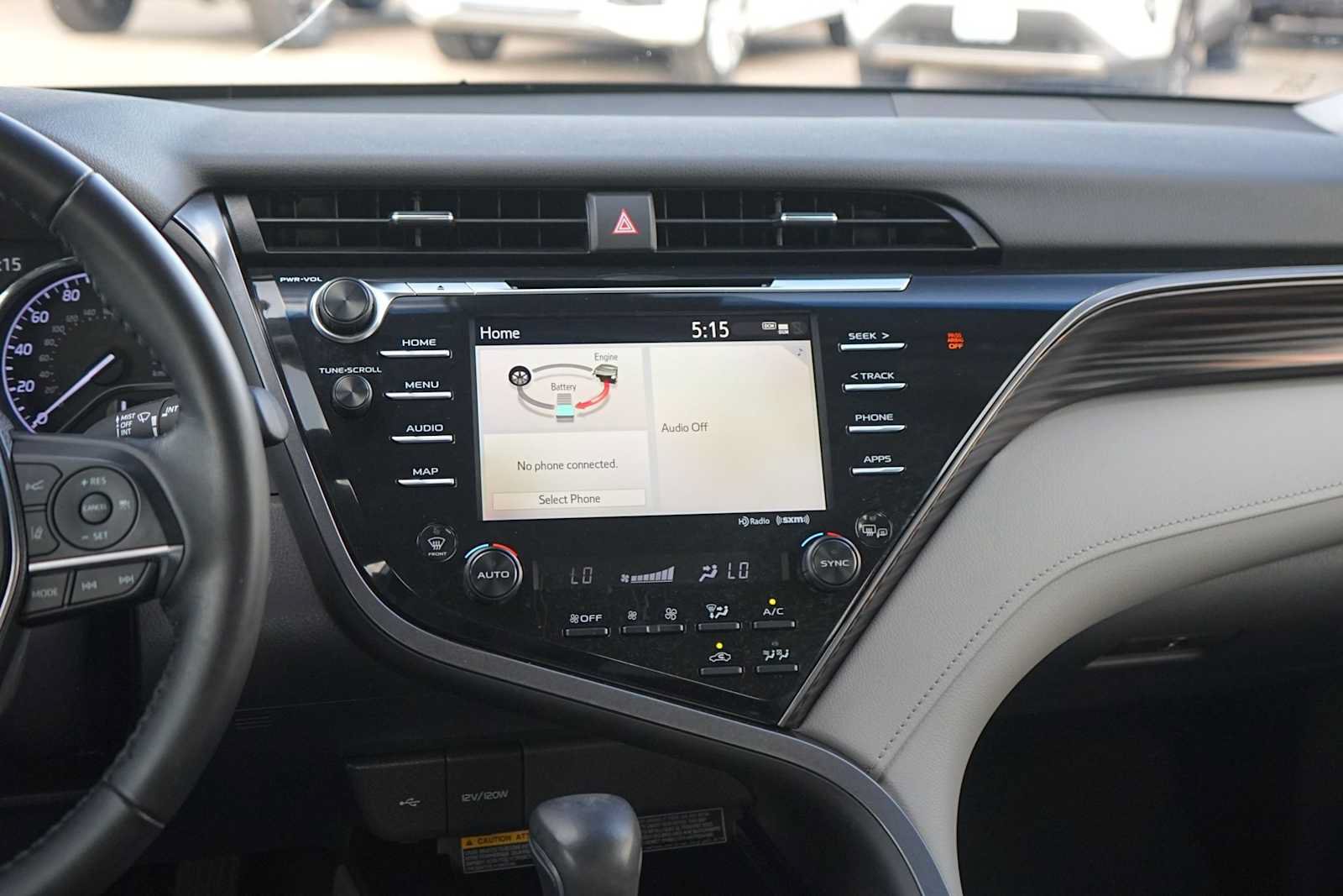 Used 2020 Toyota Camry XLE FWD image 20