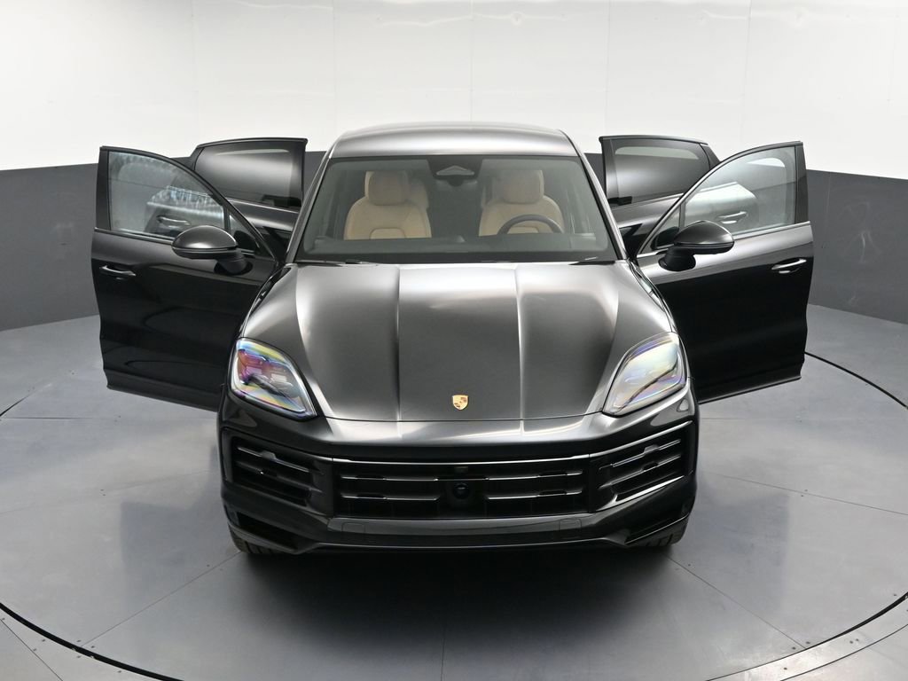 New 2026 Porsche Cayenne Coupe image 34