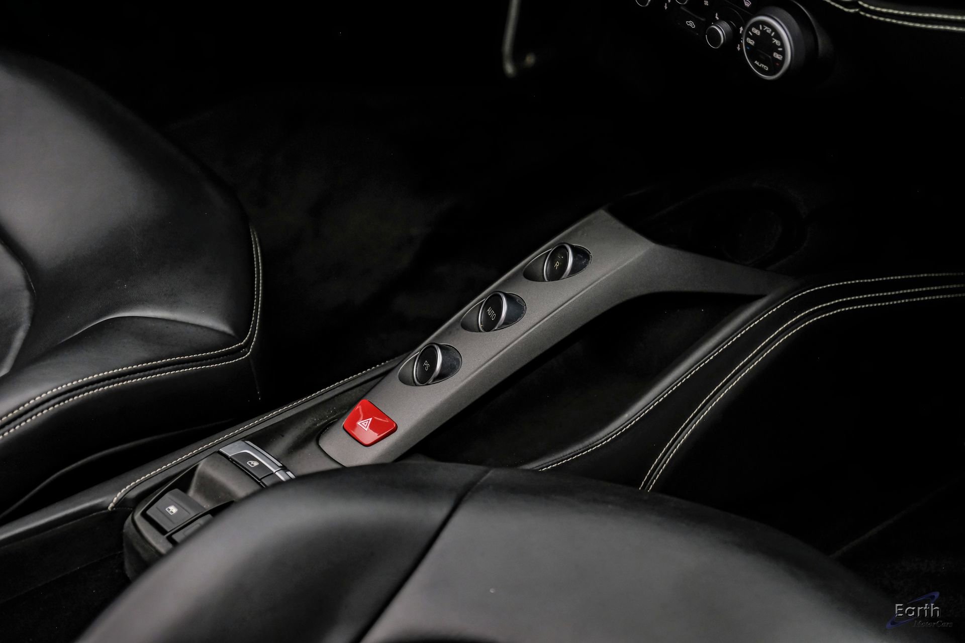 Used 2018 Ferrari 488 Spider image 67