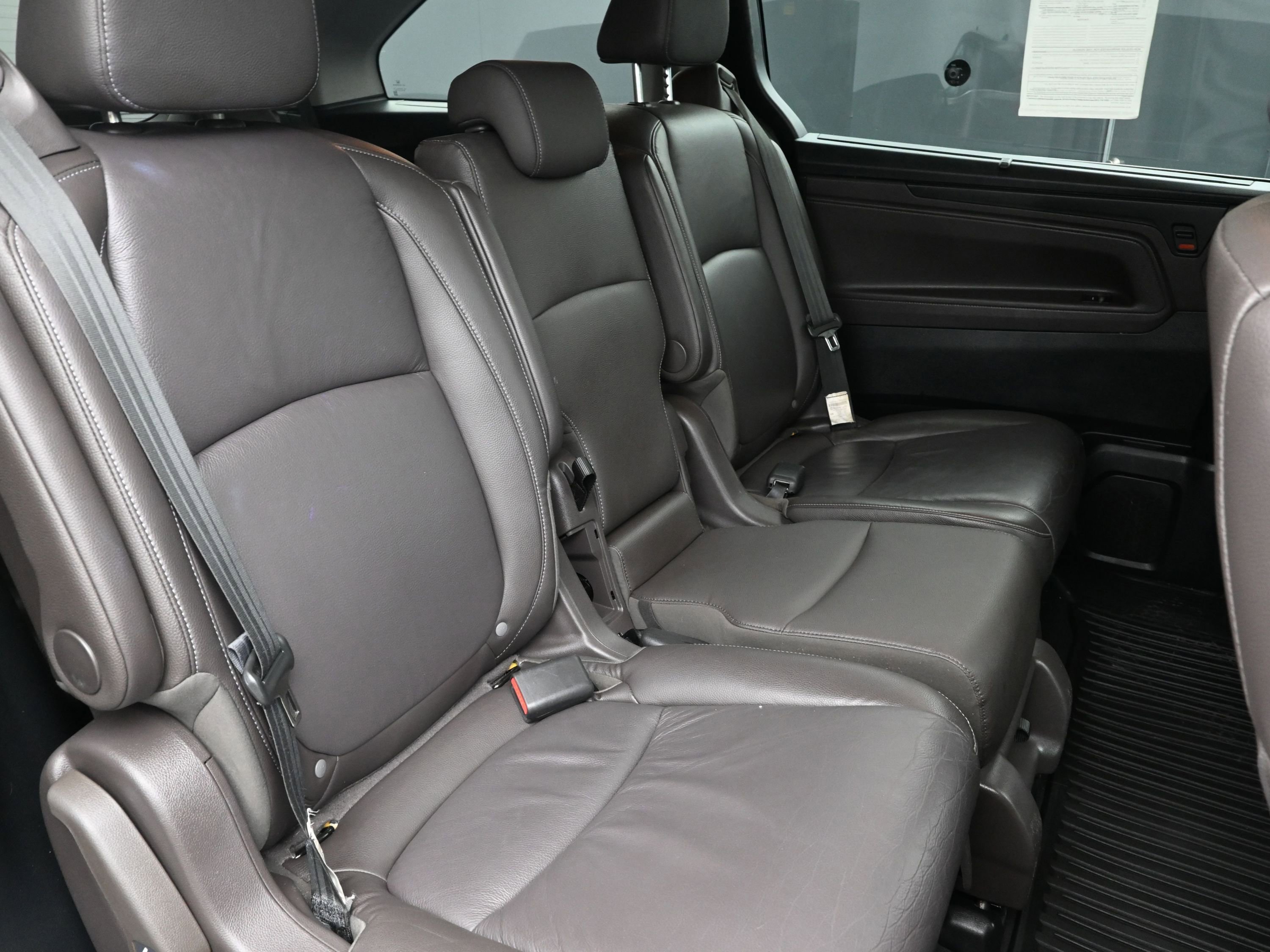 Used 2023 Honda Odyssey EX-L image 23