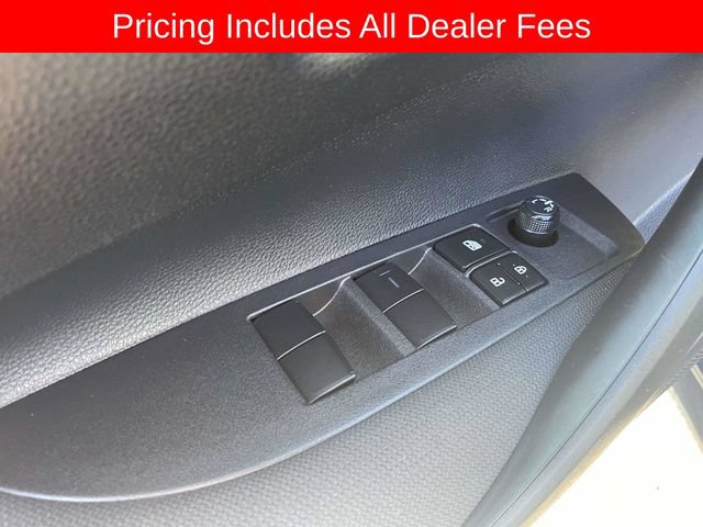 Used 2025 Toyota Corolla LE w/ Convenience Package FWD image 20