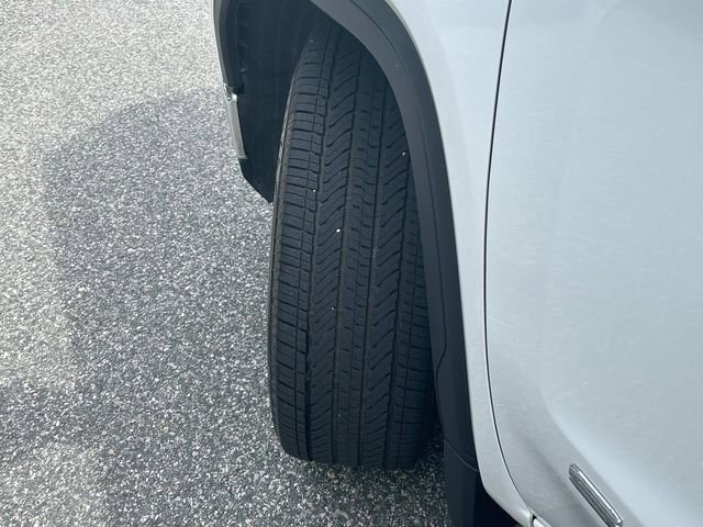 Used 2023 GMC Sierra 1500 SLT w/ SLT Premium Package image 10