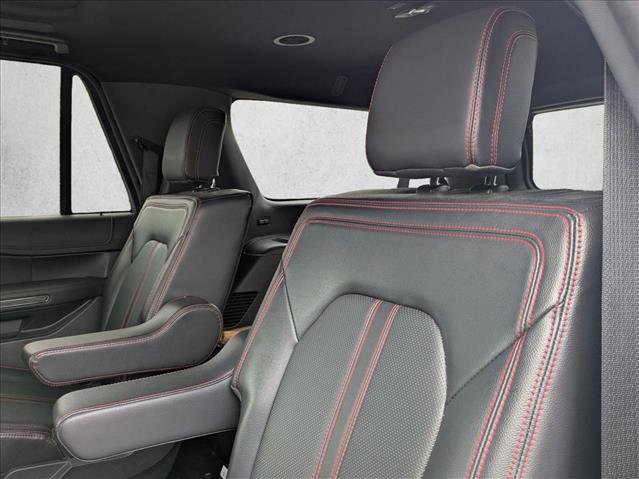 Used 2022 Ford Expedition Max Limited image 13