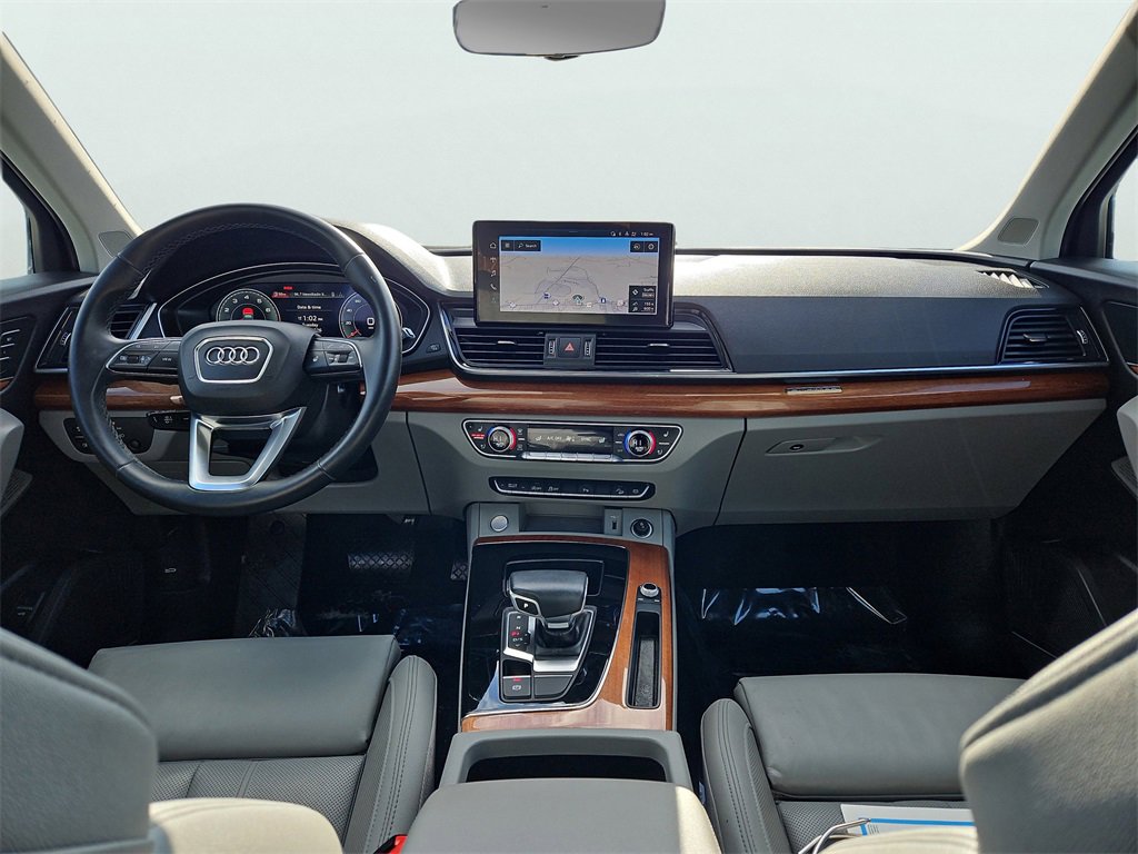 Used 2021 Audi Q5 2.0T Premium Plus image 11