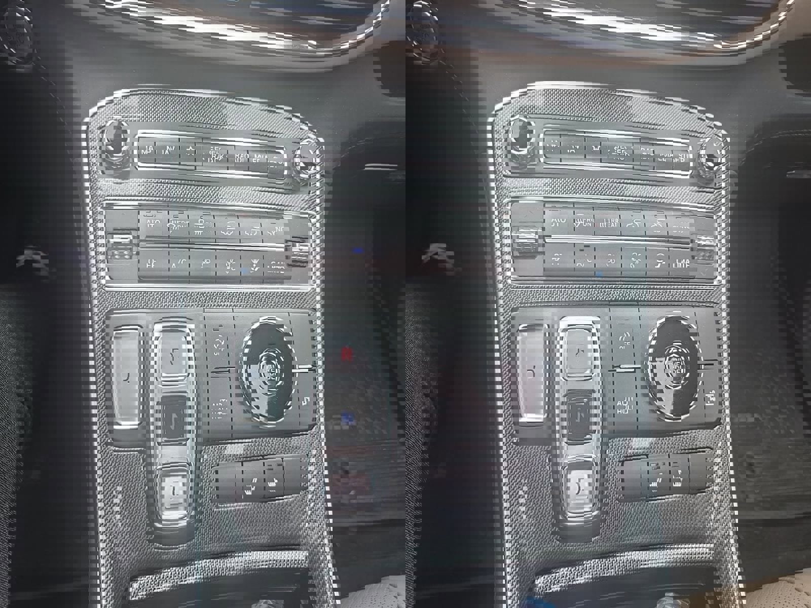 Used 2023 Hyundai Santa Fe SEL w/ Premium Package FWD image 17