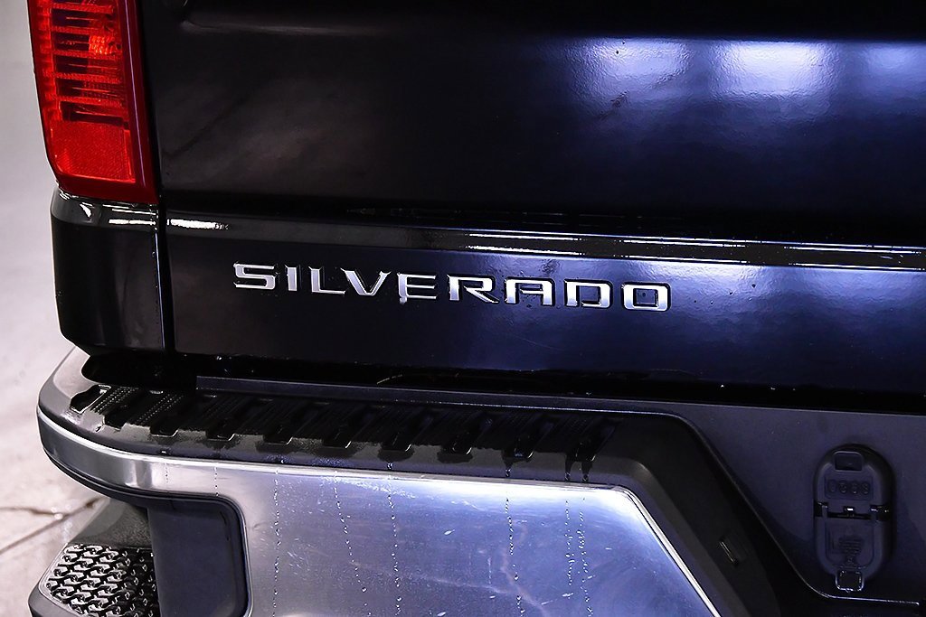 Used 2023 Chevrolet Silverado 1500 LT w/ Protection Package image 11