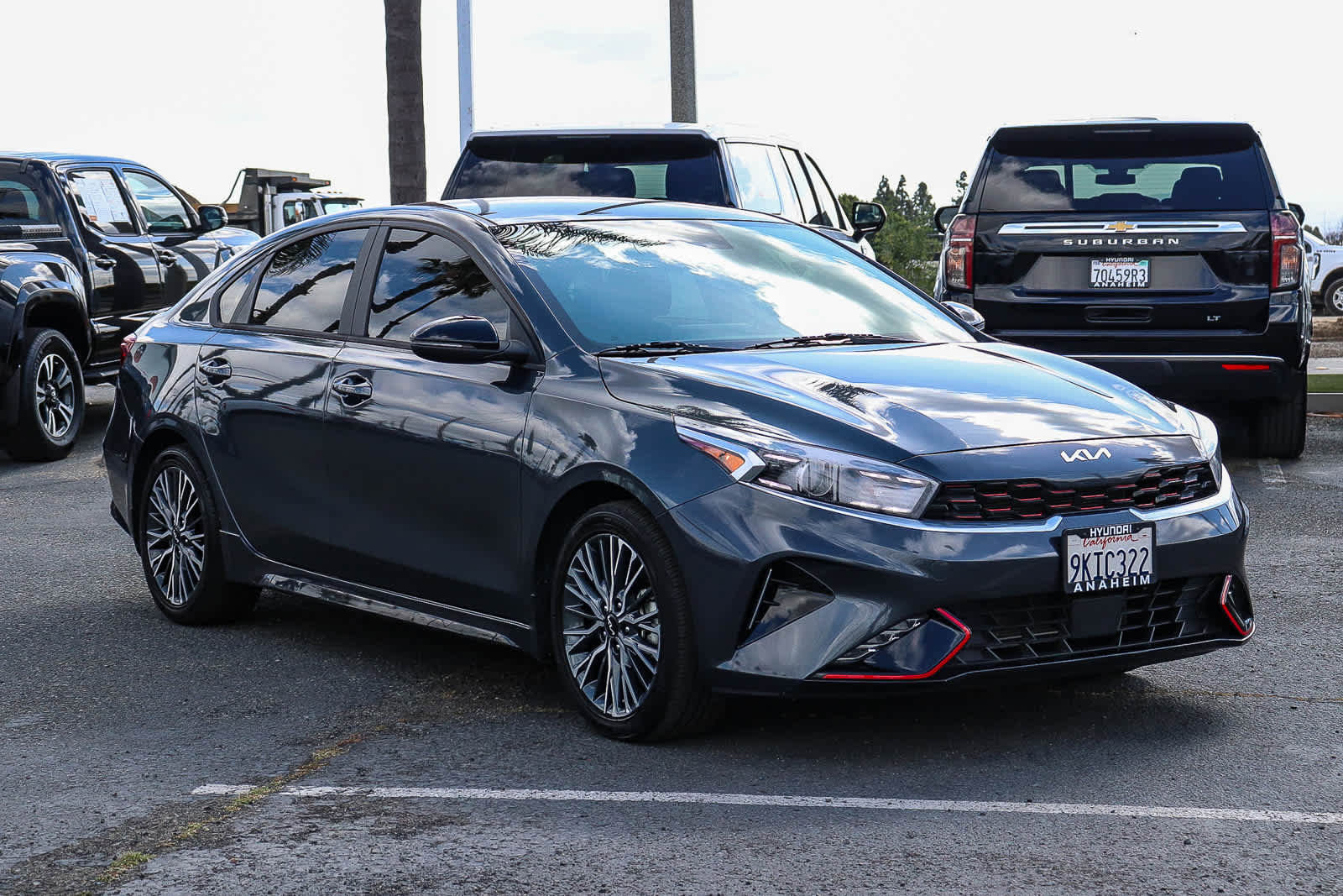 Used 2024 Kia Forte GT-Line FWD image 3