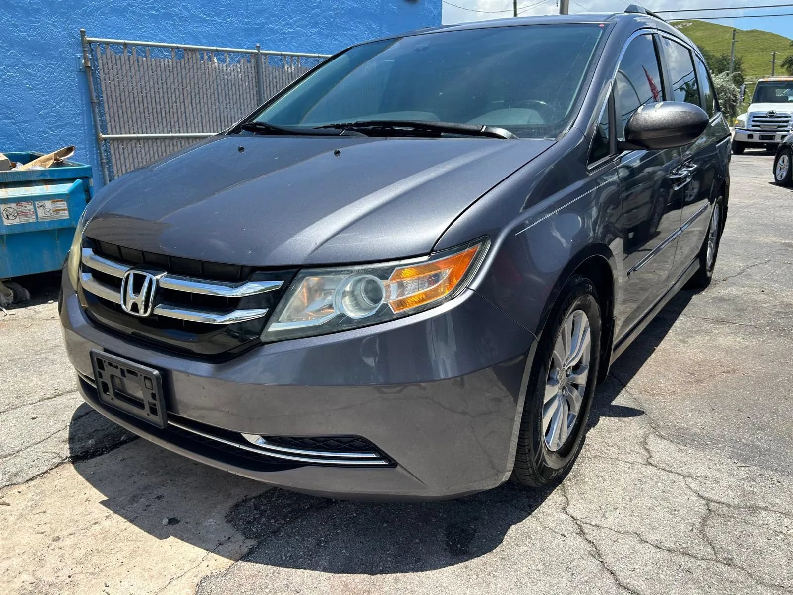 Used 2015 Honda Odyssey EX-L image 2