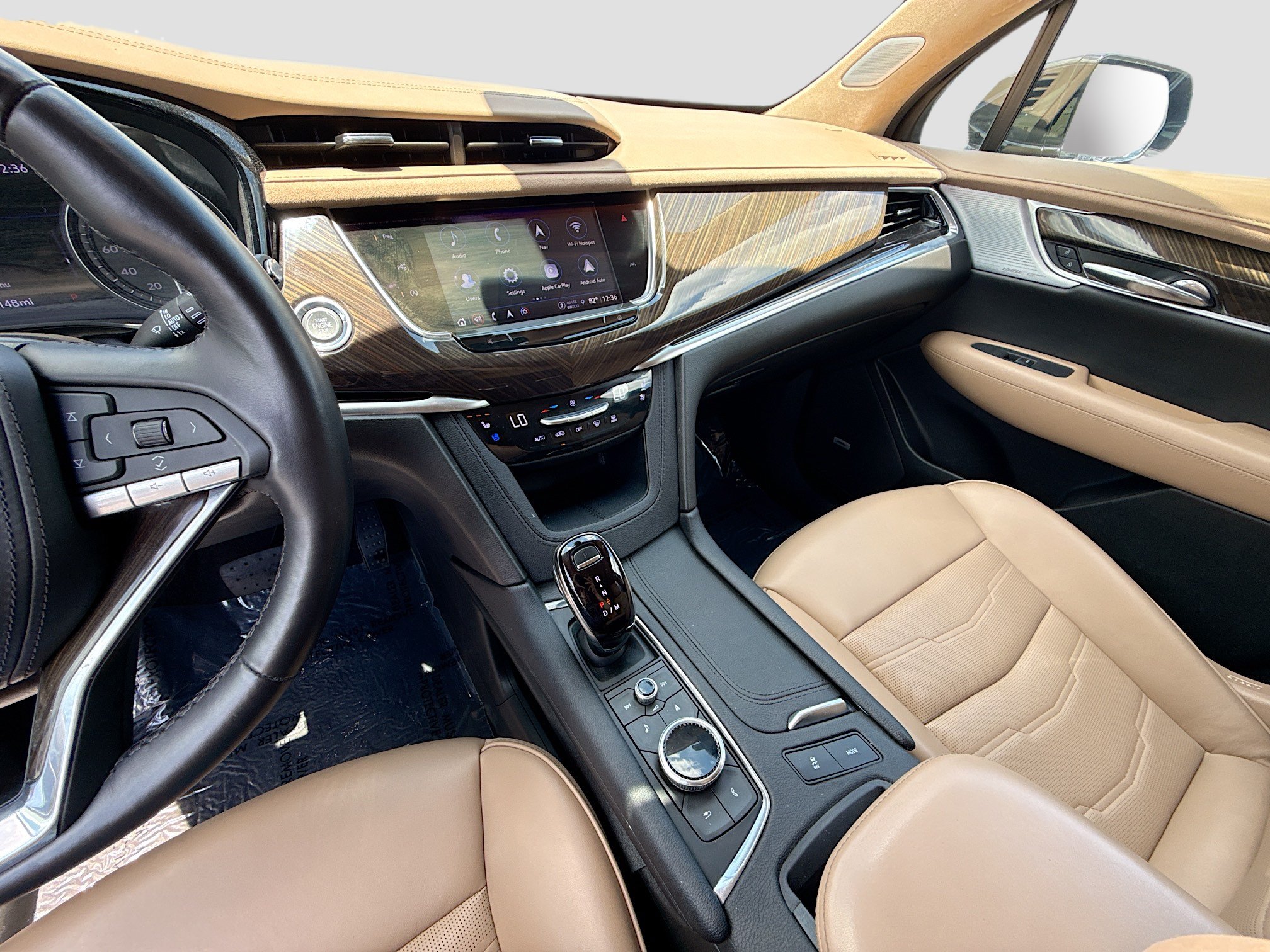 Used 2024 Cadillac XT6 Premium Luxury w/ Platinum Package AWD/4WD image 30