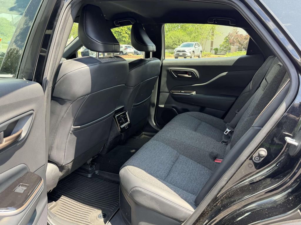 Used 2024 Toyota Crown AWD/4WD image 15