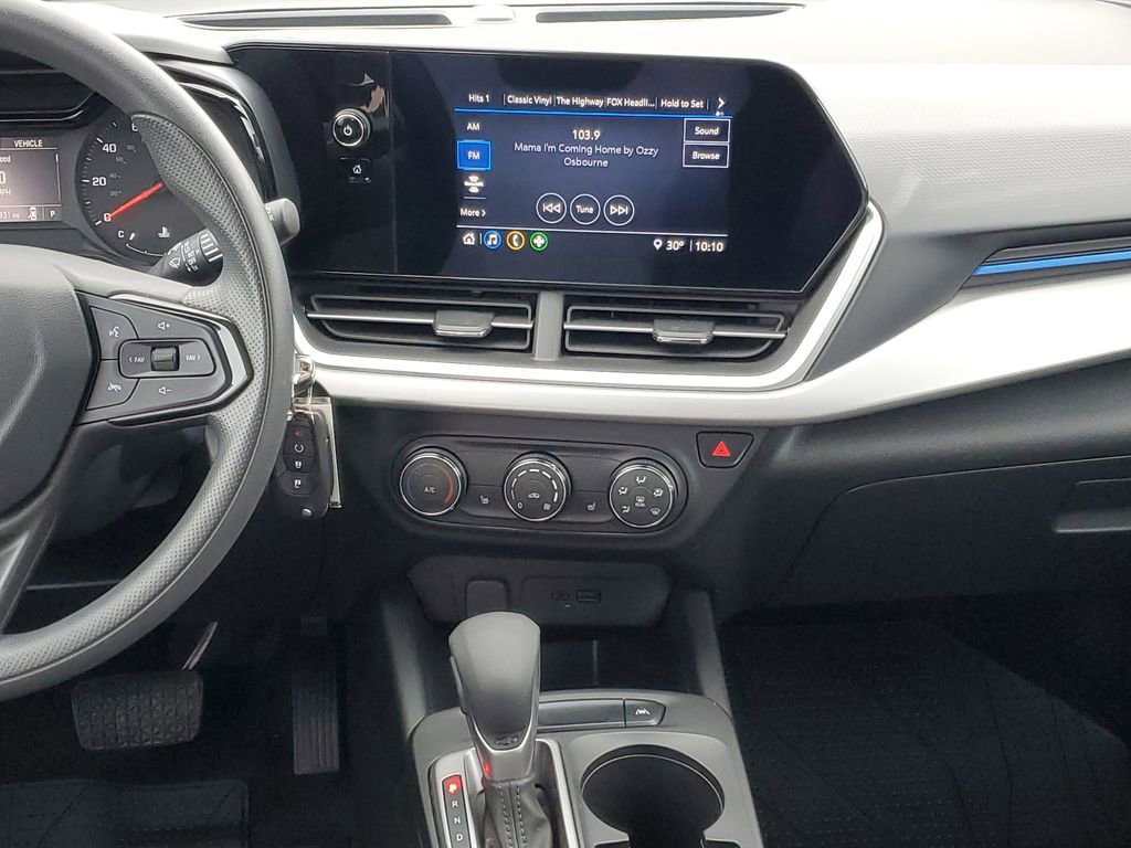 Certified 2024 Chevrolet Trax LS w/ LS Convenience Package image 24