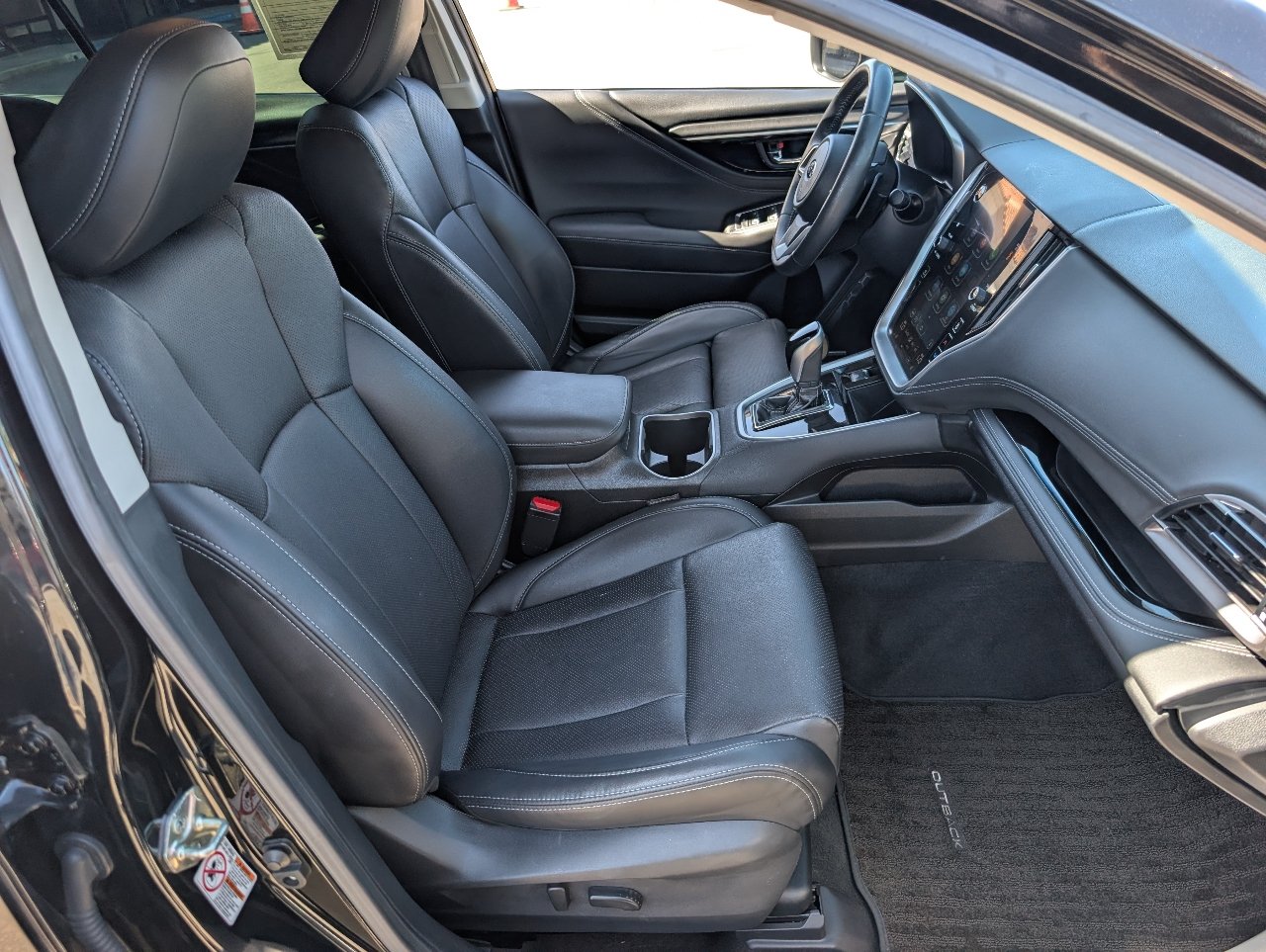 Used 2020 Subaru Outback Limited AWD/4WD image 8