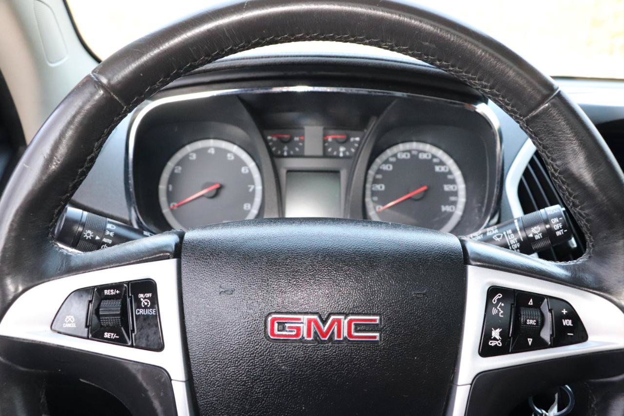 Used 2016 GMC Terrain SLT w/ Open Road Package AWD/4WD image 12