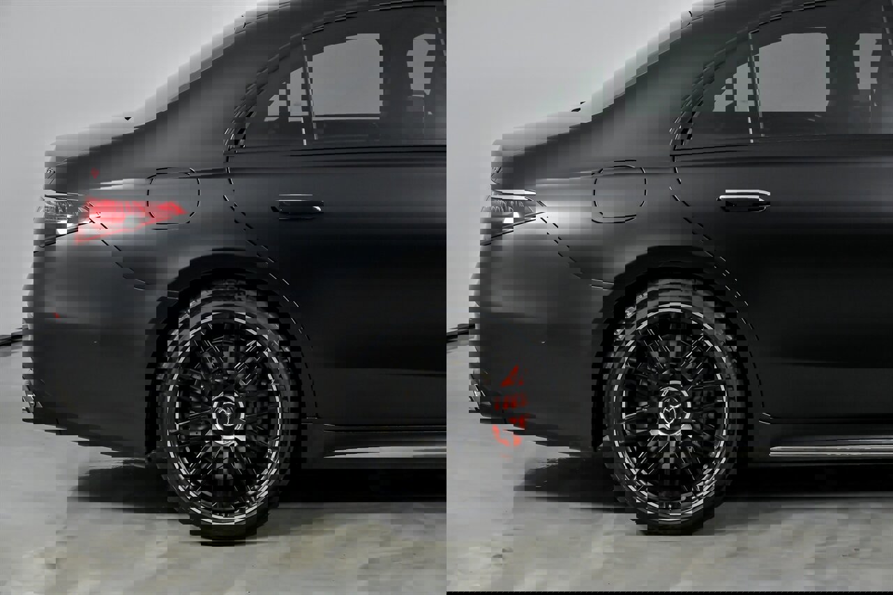 Used 2024 Mercedes-Benz S 63 AMG S image 13