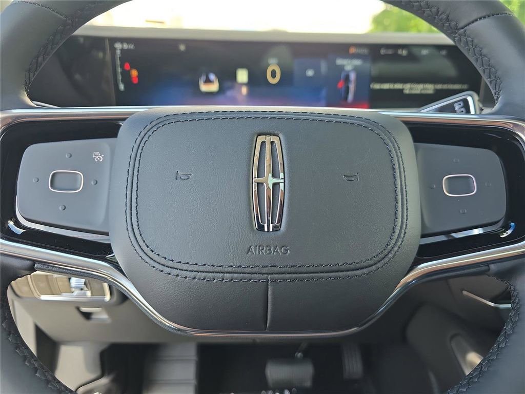 New 2026 Lincoln Nautilus Premier w/ Equipment Group 102A AWD/4WD image 21