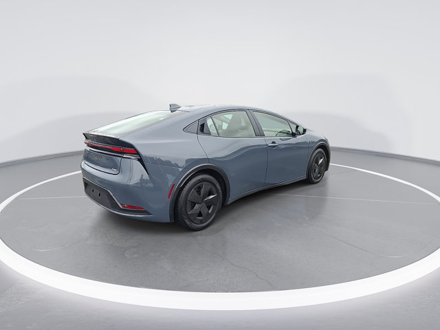 Used 2025 Toyota Prius LE FWD image 8