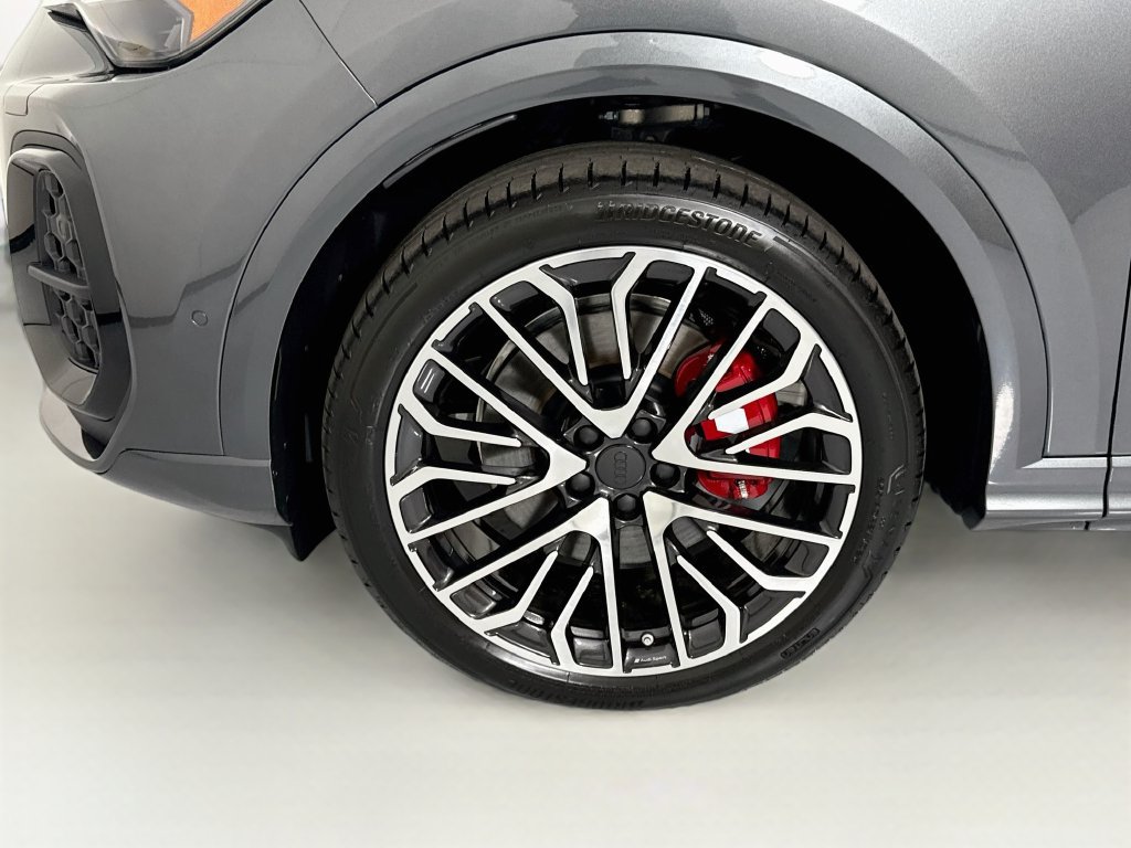 New 2026 Audi SQ5 Premium Plus AWD/4WD image 32