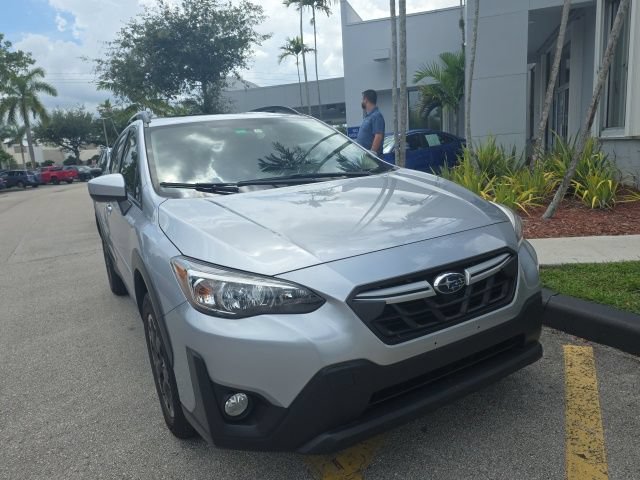 Used 2023 Subaru Crosstrek 2.0i Premium AWD/4WD image 3