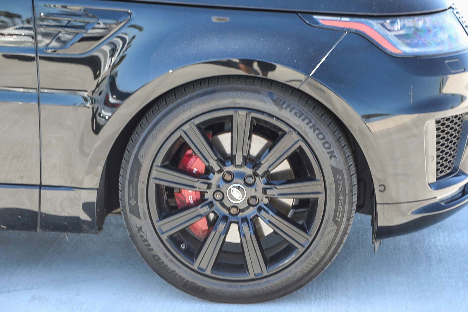 Used 2018 Land Rover Range Rover Sport Supercharged AWD/4WD image 10