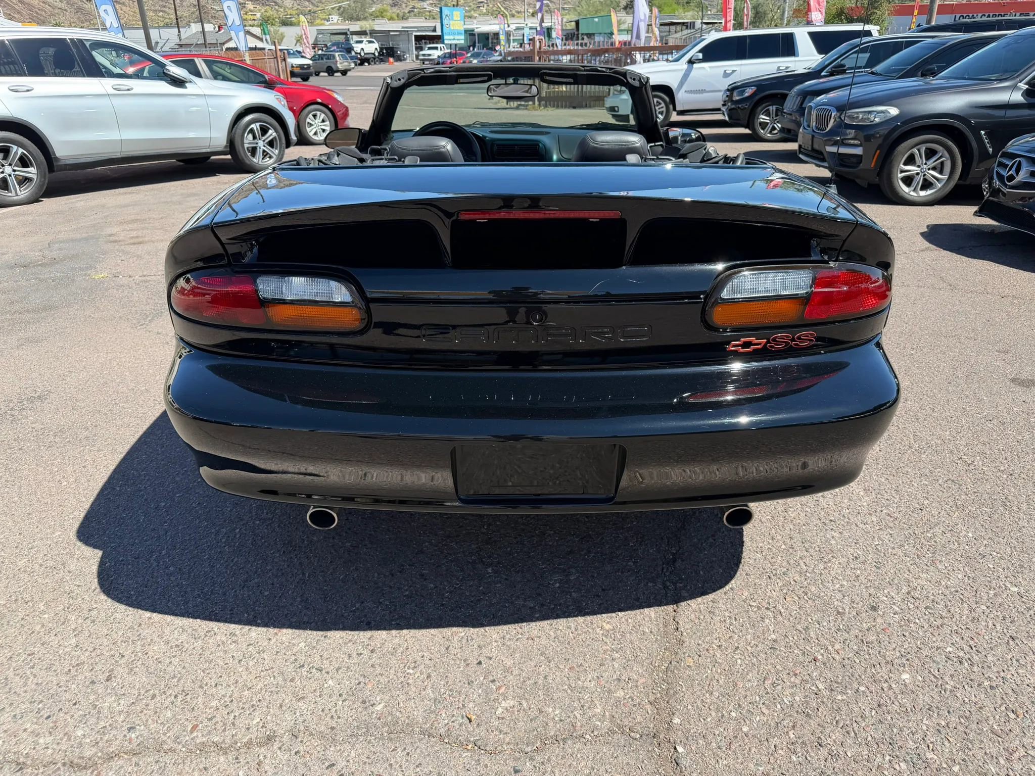 Used 2000 Chevrolet Camaro Z28 w/ SS Performance/Appearance Pkg RWD image 7