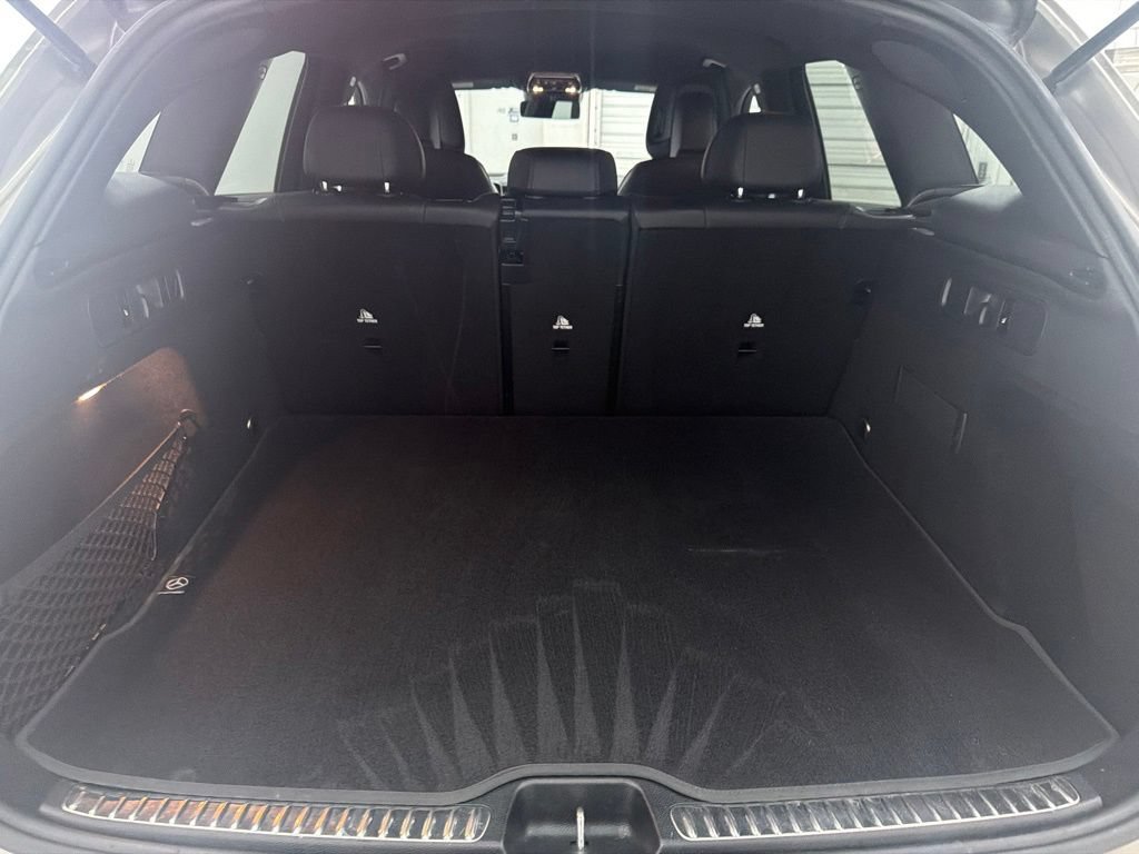 Used 2023 Mercedes-Benz GLC 300 4MATIC image 24