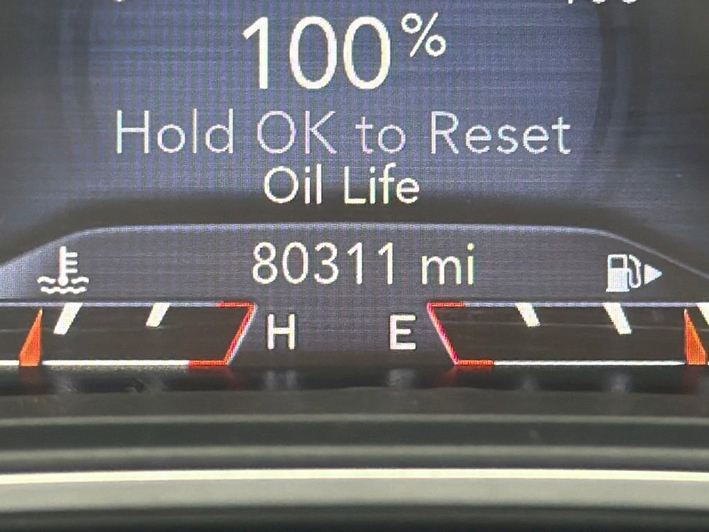 Used 2020 Jeep Cherokee Trailhawk w/ Cold Weather Group image 20