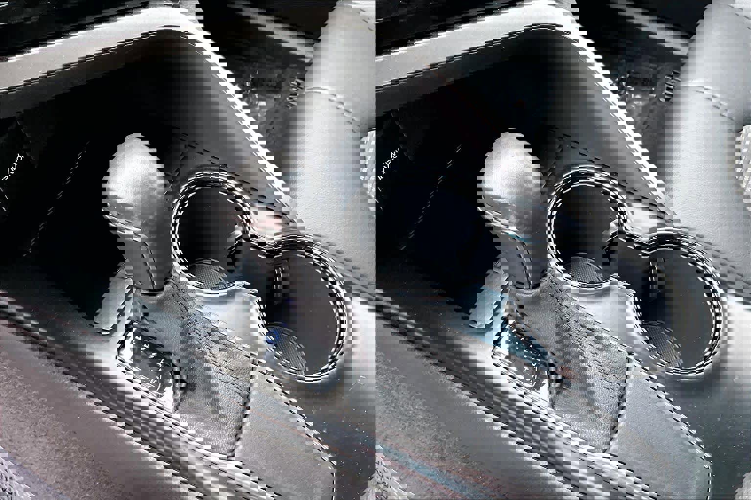 Used 2020 Toyota Camry SE image 16