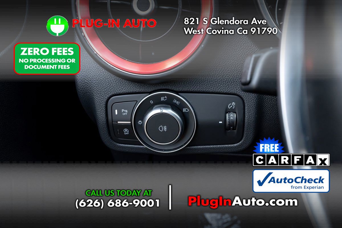 Used 2022 Alfa Romeo Stelvio Sprint RWD image 22