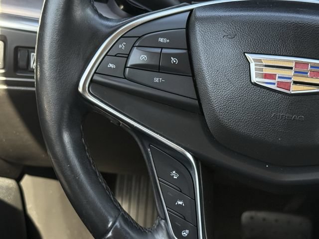 Used 2019 Cadillac XT5 Luxury FWD image 14