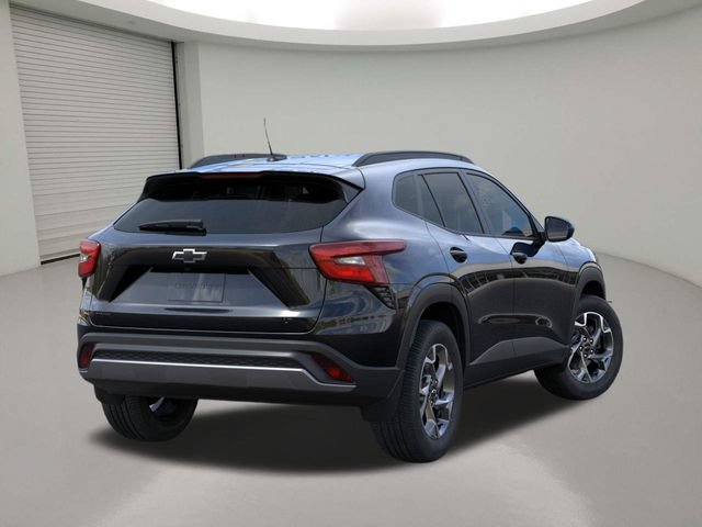 New 2026 Chevrolet Trax LT w/ Driver Confidence Package FWD image 4