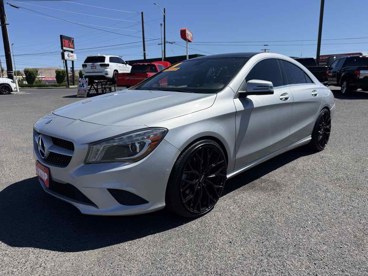 Used 2014 Mercedes-Benz CLA 250 image 3