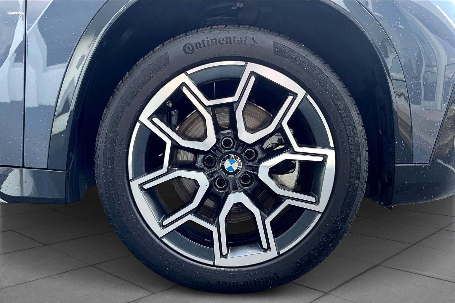 Used 2024 BMW X1 xDrive28i AWD/4WD image 10