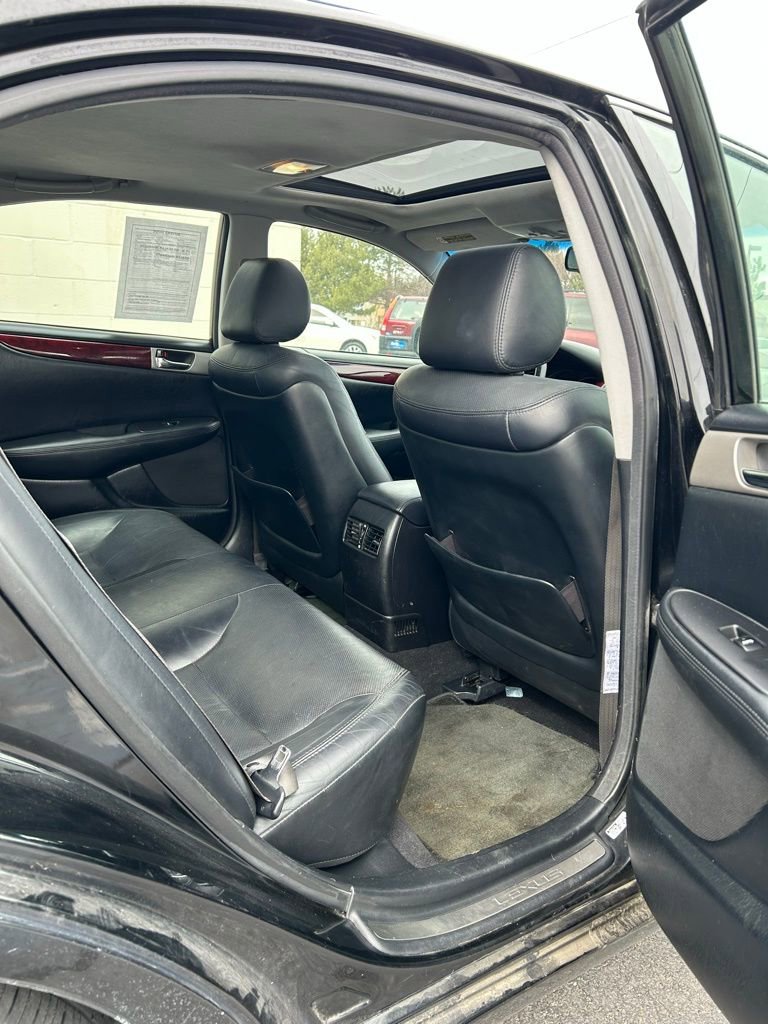 Used 2006 Lexus ES 330 image 10
