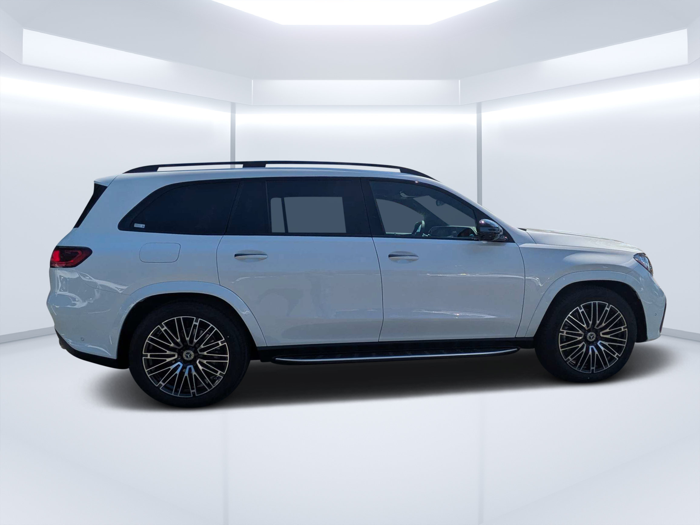 New 2027 Mercedes-Benz GLS 450 4MATIC image 2