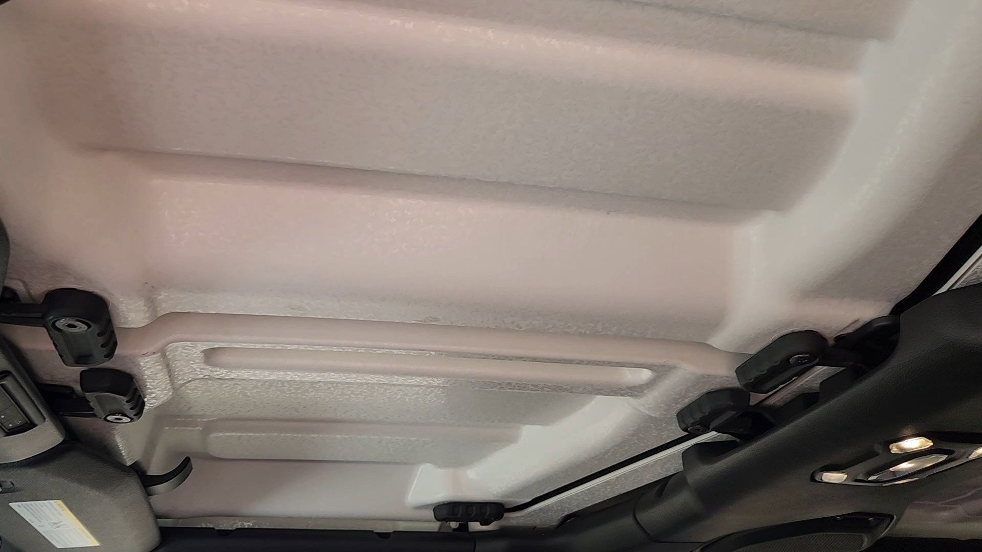 Used 2023 Jeep Wrangler Sahara w/ Cold Weather Group image 33