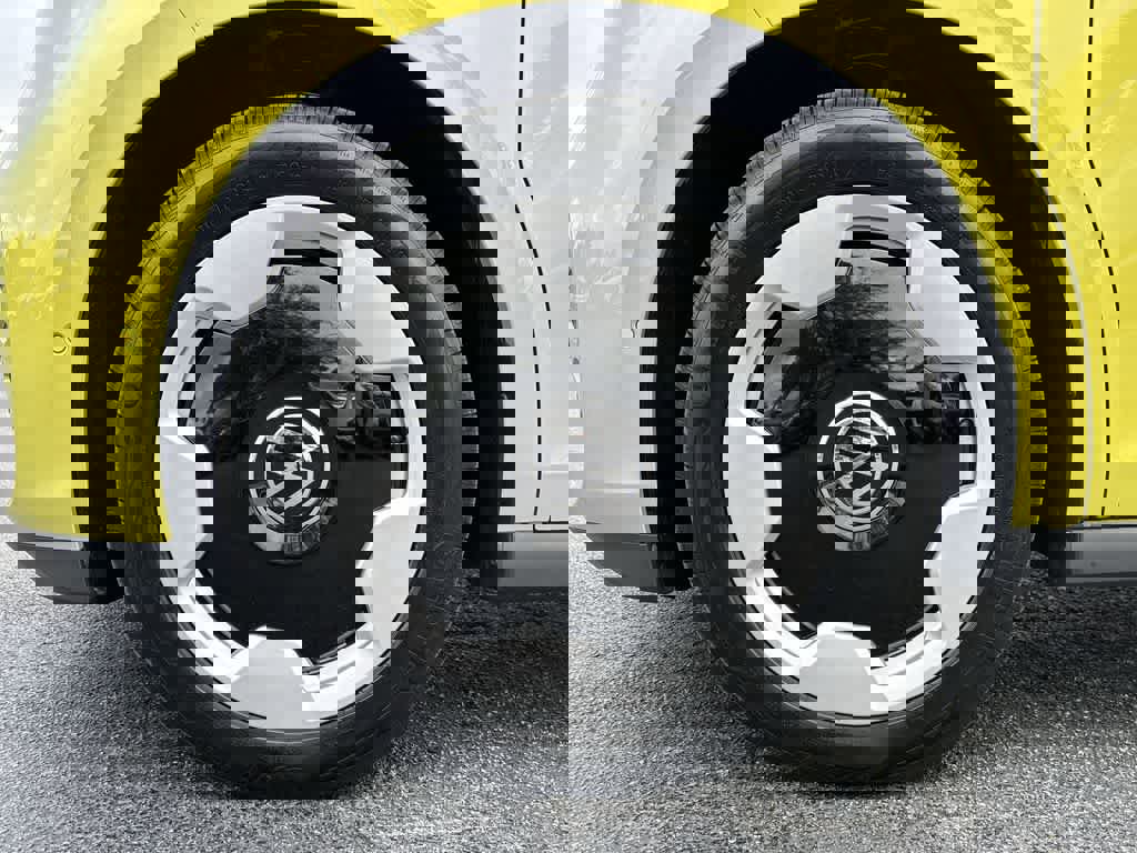 New 2025 Volkswagen ID. Buzz Pro S Plus image 10