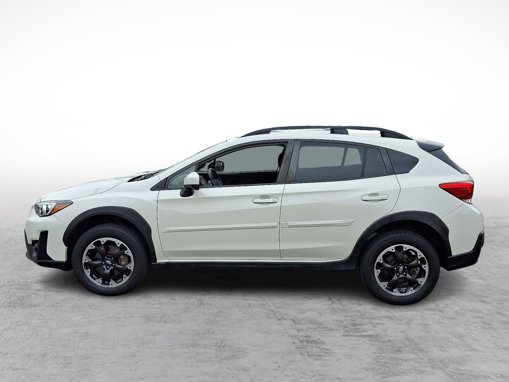Used 2021 Subaru Crosstrek 2.0i Premium w/ Moonroof Package image 2