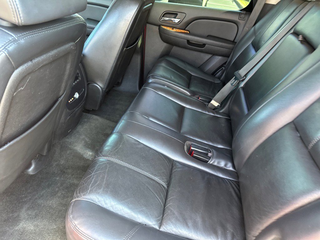 Used 2007 Chevrolet Tahoe LTZ w/ LTZ Preferred Equipment Group image 23