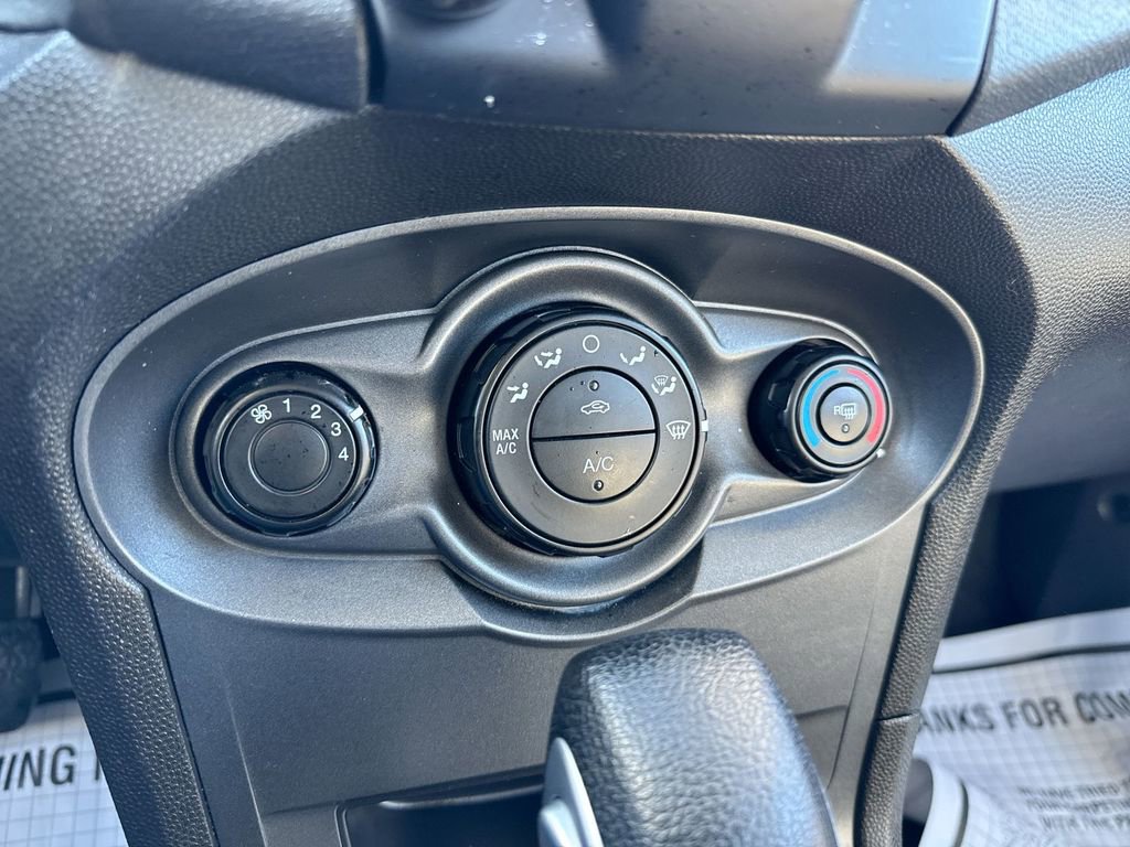 Used 2015 Ford Fiesta S image 15