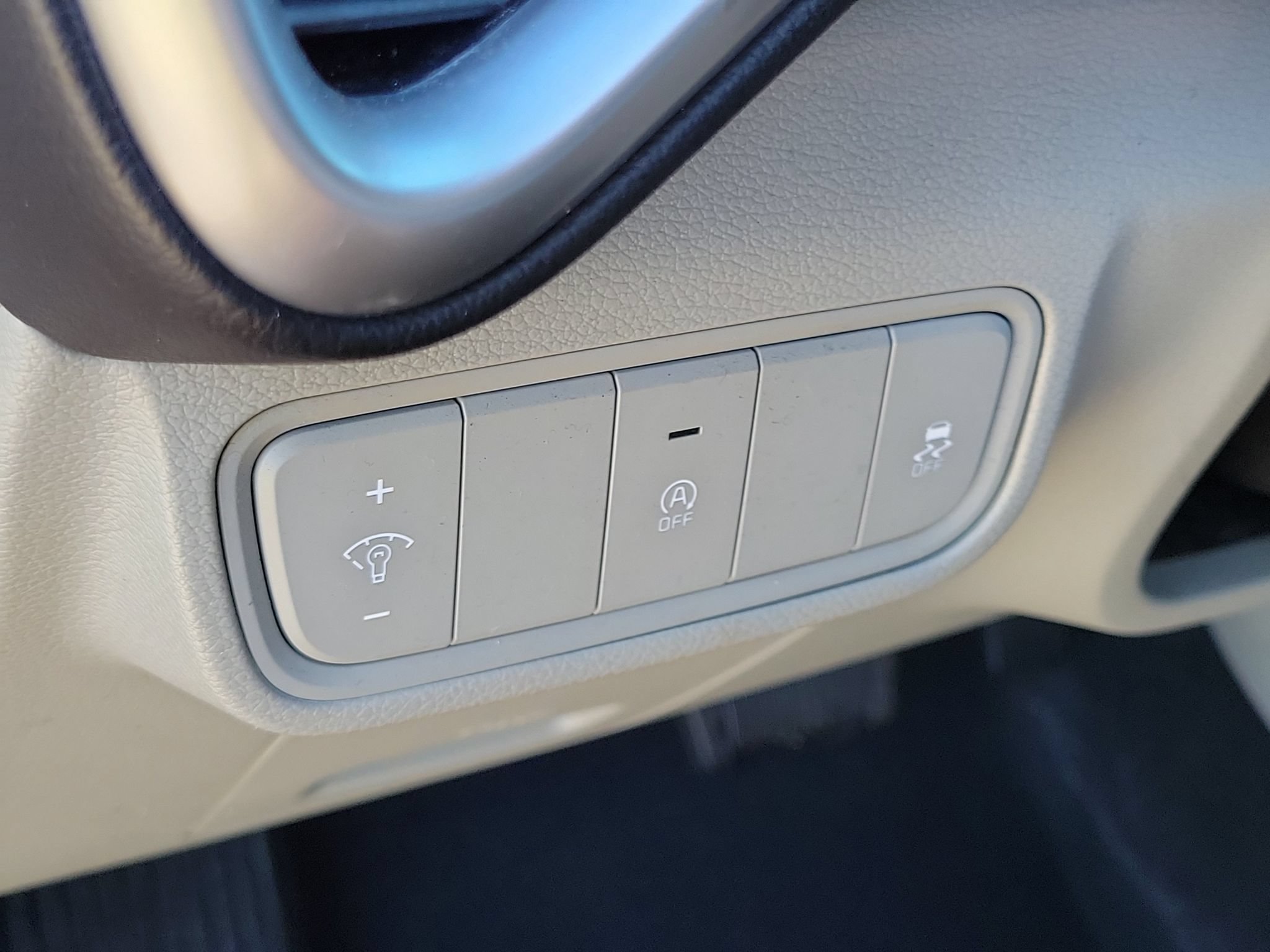 Used 2020 Kia Soul LX FWD image 10