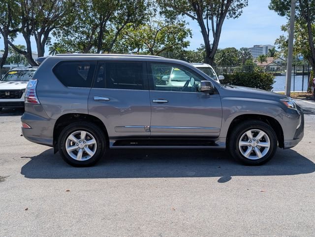 Used 2018 Lexus GX 460 w/ Navigation Package AWD/4WD image 8